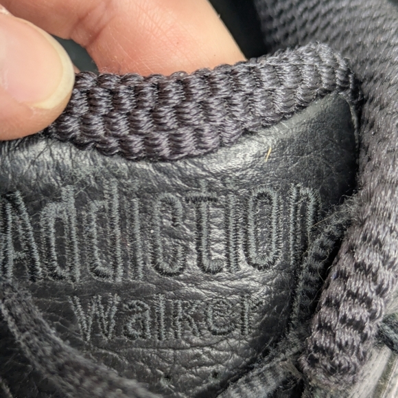 Brooks Black Addiction Walker Sneaker Shoe 12 Men - Picture 7 of 9